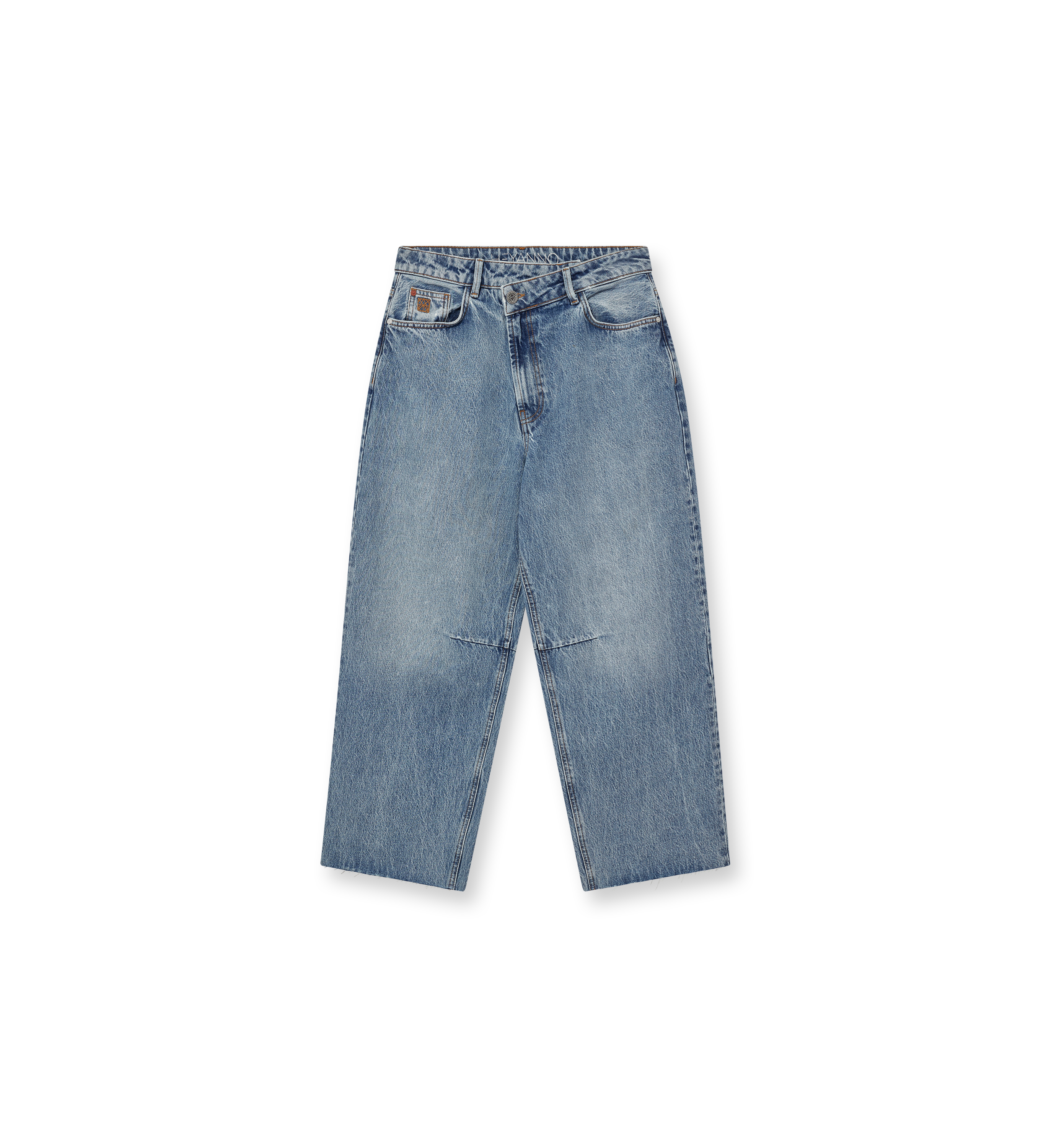 Packshot / Light Blue Denim / Front